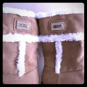 Guess boots fur lined suede rubber flat bottom